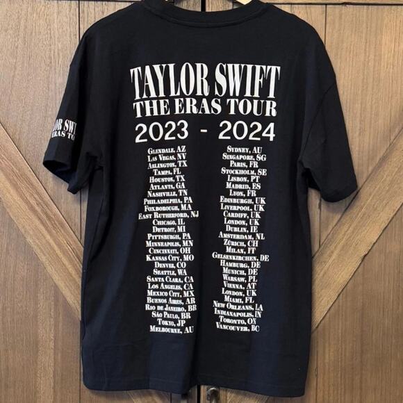 NEW Taylor Swift THE ERAS TOUR Through Vancouver II Black T-Shirt Tee sz 3XL - Picture 5 of 7